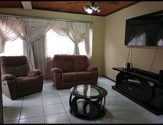 15 BEDROOM HOUSE FOR SALE IN PIETERMARITZBURG CENTRAL